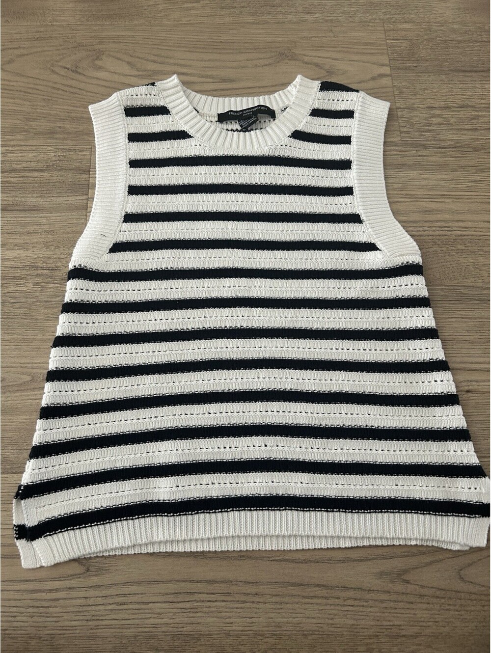 French Connection Women's Sweater Vest Striped Crew Neck Size Medium